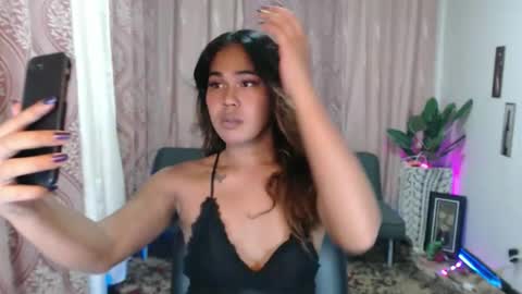 vampy_ebony_laxine online show from 22, 9, 2025