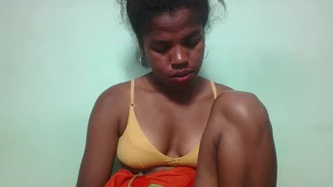 Snapshot of vanafiry chatting on 2, 2, 2025 vanafiry online show from 2, 2, 2025