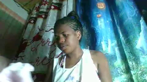 Snapshot of vanafiry chatting on 2, 12, 2025 vanafiry online show from 2, 12, 2025