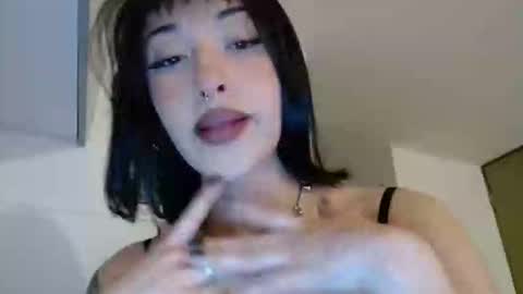 Vans online show from 6, 2, 2026