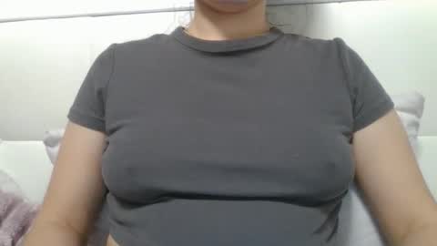 VanesaJewel online show from 28, 10, 2025