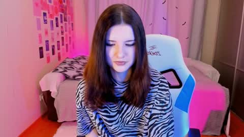 Vanessa online show from 7, 2, 2025