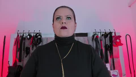 Snapshot of vanessa_moka chatting on 6, 8, 2026 Vanessa online show from 6, 8, 2026