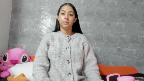 vanessaadol online show from 18, 2, 2025