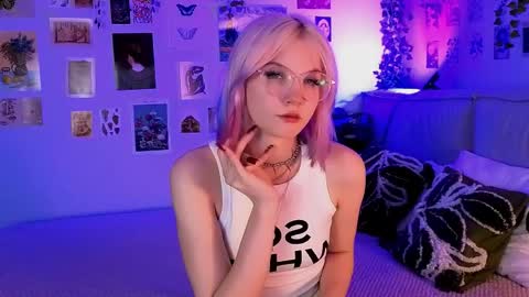 Snapshot of vanessaaustin chatting on 2, 6, 2026 Vanessa online show from 2, 6, 2026