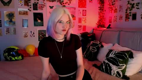Snapshot of vanessaaustin chatting on 10, 6, 2026 Vanessa online show from 10, 6, 2026