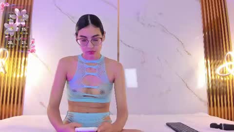 Snapshot of vanessaboch chatting on 14, 7, 2026 Vanessa online show from 14, 7, 2026