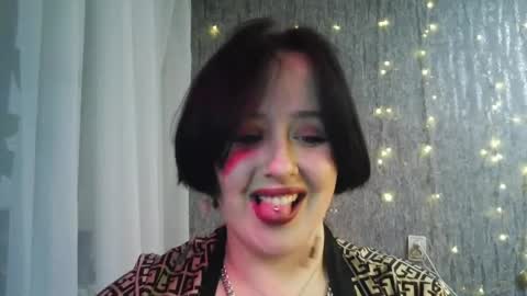 Snapshot of vanessashadow chatting on 2, 4, 2026 vanessashadow online show from 2, 4, 2026