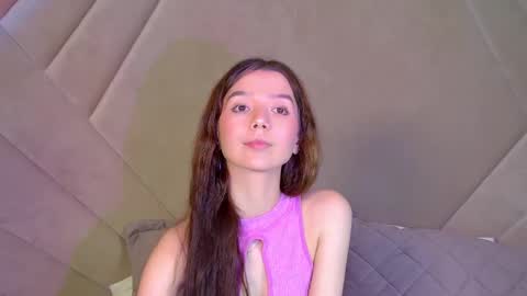 VanessaVienne online show from 10, 4, 2026
