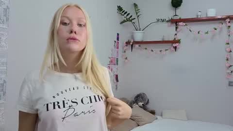 Megan online show from 19, 10, 2025