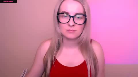 Mia online show from 5, 5, 2026
