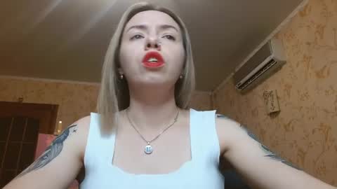 VanillaMuffin online show from 2, 5, 2026