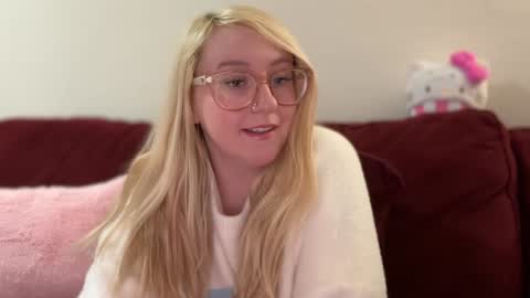 vanillapuddingpie online show from 24, 1, 2025