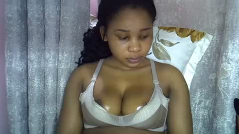 vanillavenus online show from 28, 7, 2026