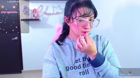 Vanesa online show from 15, 2, 2025