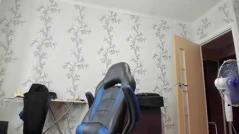 vano_822 online show from 19, 7, 2026