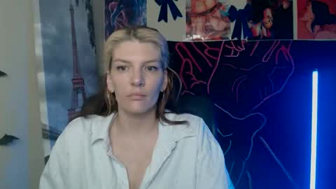 Vanessa online show from 6, 5, 2026