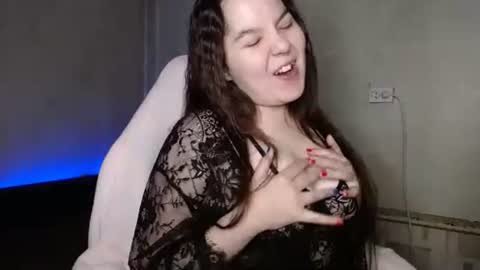 Var Kiss online show from 15, 5, 2026