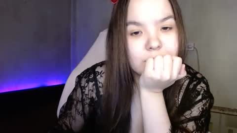 Var Kiss online show from 25, 5, 2026