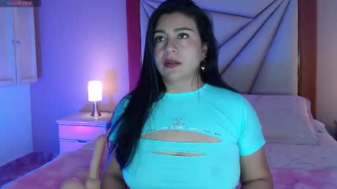 Snapshot of varezza chatting on 9, 6, 2026 varezza online show from 9, 6, 2026