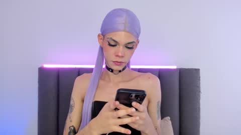  Varya Ferreira - independent model  online show from 16, 9, 2025