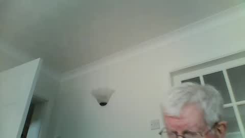 Snapshot of vassus chatting on 4, 10, 2025 vassus online show from 4, 10, 2025