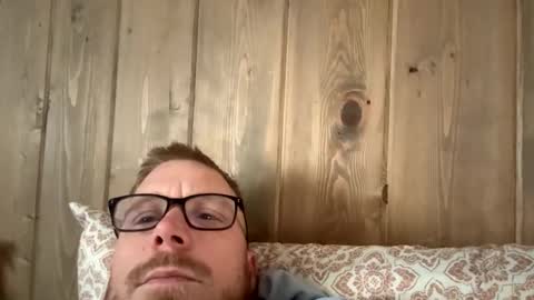 Snapshot of vaxildon13 chatting on 20, 4, 2026 vaxildon13 online show from 20, 4, 2026