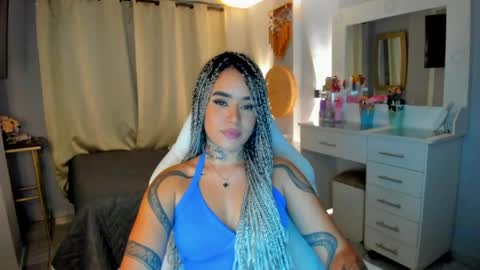 Vayolett Bass online show from 1, 5, 2026
