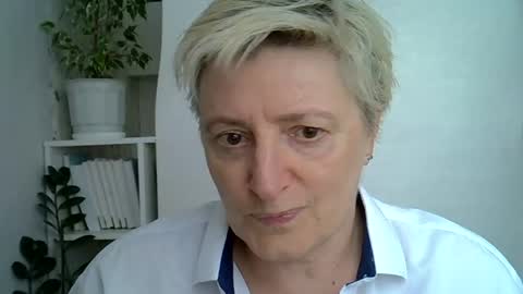vea_motty online show from 5, 5, 2026