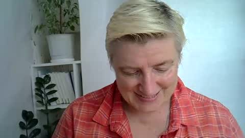 vea_motty online show from 11, 7, 2026