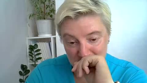 vea_motty online show from 12, 7, 2026