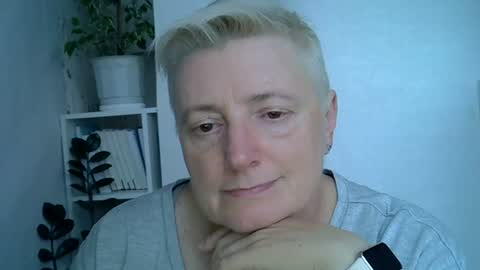 vea_motty online show from 27, 7, 2026