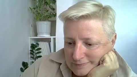 vea_motty online show from 2, 8, 2026