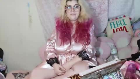 Snapshot of veelehanex3 chatting on 10, 6, 2026 Veronica Lehane online show from 10, 6, 2026