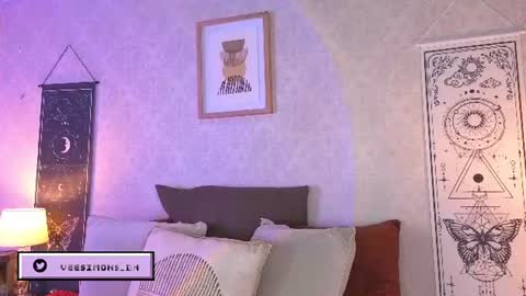 Vee Simons online show from 12, 6, 2026