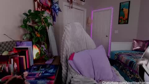 Violet Weatherbee online show from 4, 1, 2025