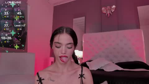 Snapshot of vega_roux chatting on 4, 12, 2024 VEGA online show from 4, 12, 2024