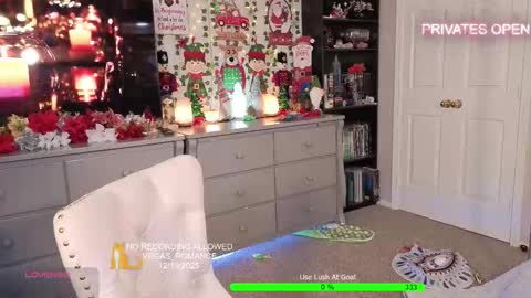 vegas_romance online show from 14, 12, 2025