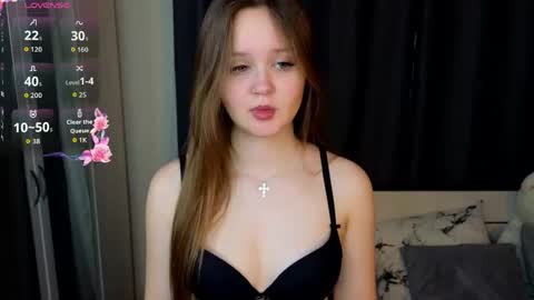 veliapascanik online show from 28, 4, 2026
