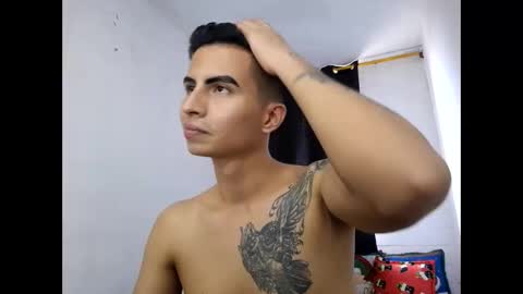 Snapshot of velk_hot1 chatting on 28, 12, 2024 velk_hot1 online show from 28, 12, 2024