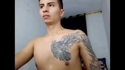 Snapshot of velk_hot1 chatting on 4, 1, 2025 velk_hot1 online show from 4, 1, 2025