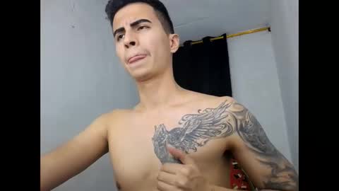 Snapshot of velk_hot1 chatting on 4, 1, 2025 velk_hot1 online show from 4, 1, 2025