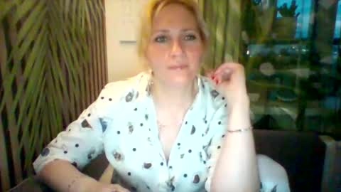 velka_raspberry online show from 5, 6, 2026