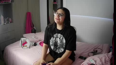Velma online show from 30, 4, 2026