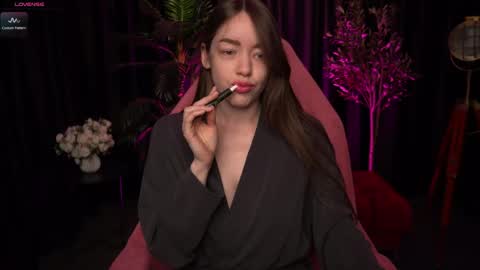 Kitty online show from 4, 5, 2026