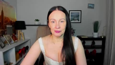 Snapshot of velvet_jasmine chatting on 16, 12, 2025 Jasmine online show from 16, 12, 2025