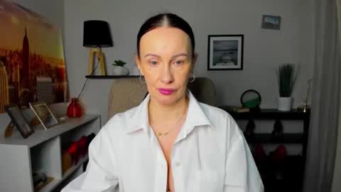 Snapshot of velvet_jasmine chatting on 22, 12, 2025 Jasmine online show from 22, 12, 2025