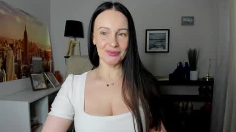 Snapshot of velvet_jasmine chatting on 6, 3, 2026 Jasmine online show from 6, 3, 2026