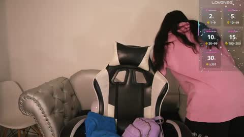 Velvet  online show from 17, 7, 2026