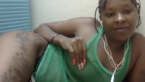 Snapshot of velvet_temptress chatting on 22, 2, 2025 velvet online show from 22, 2, 2025